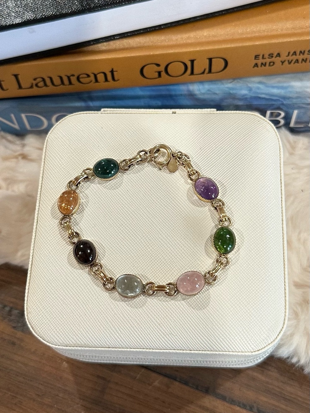 Vtg AMCO Midcentury 12K GF Semi-Precious Cabochon Scarab Style Bracelet